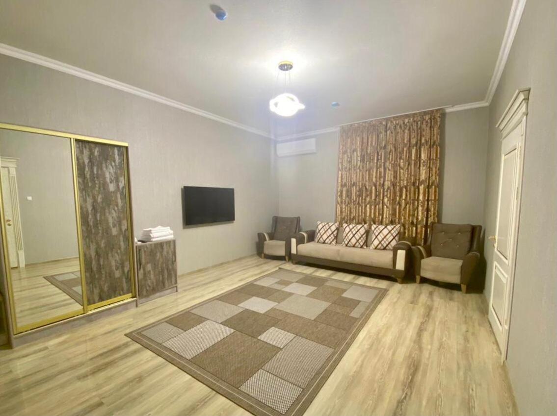Golden Ray Hotel Turkistan Exteriér fotografie